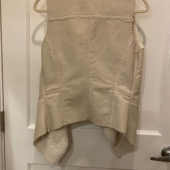 Blank NYC Fur-lined Leather Vest - Picture 4 of 4